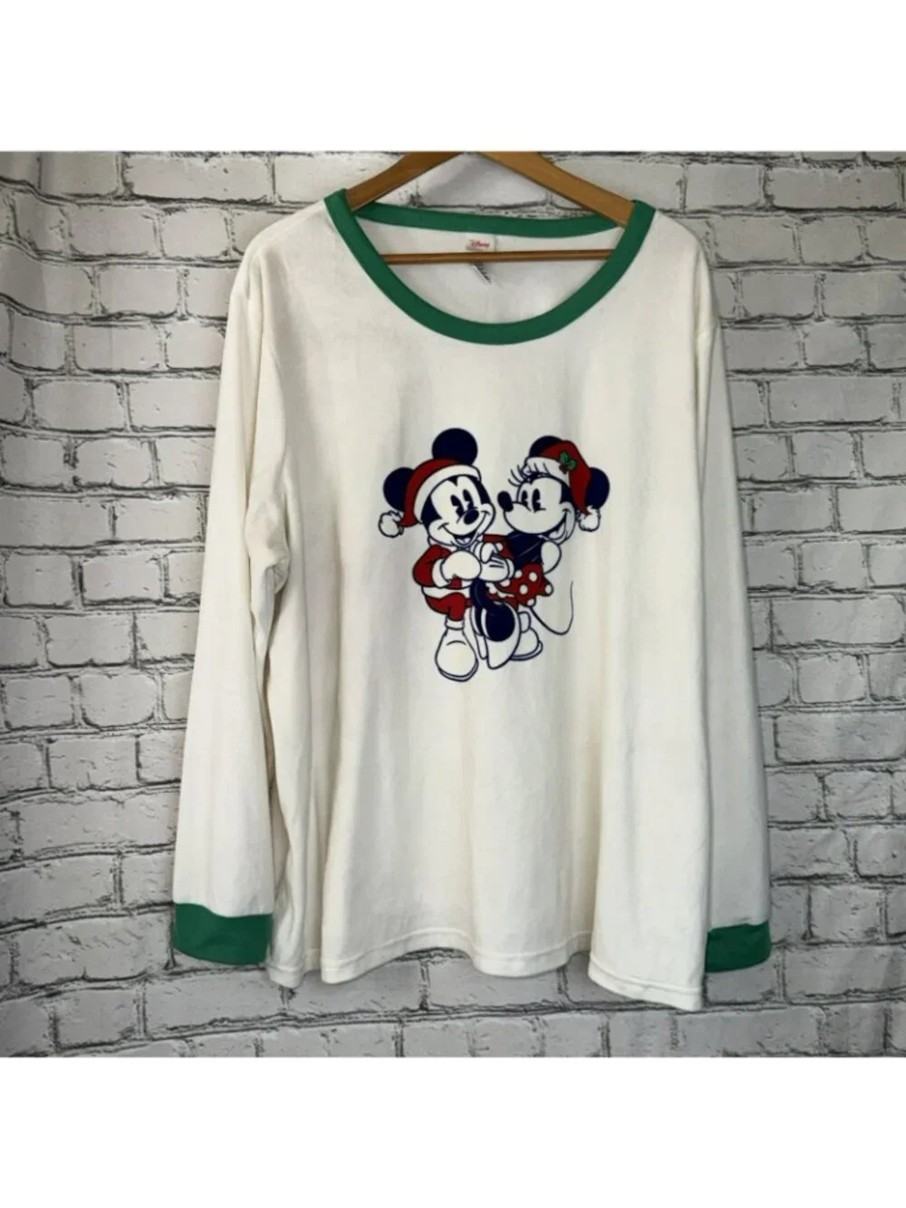 Disney Mickey Mouse 2 Piece Pajama Set Women Sz 2X Soft Christmas Holiday PJs - Picture 2 of 16